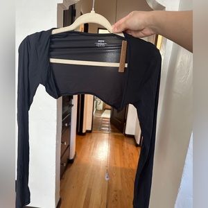 SKIMS FITS EVERYBODY SHRUG NWT